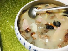 -南京悦客假日酒店