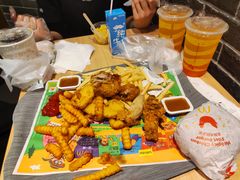 -麦当劳(民盈·国贸城店)