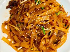 干炒牛河-南枝记·港式打边炉(新北万达店)