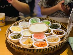 -包整·丝娃娃(一览甲秀楼风景店)