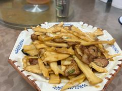 -盛得农家美食·无花果浸鸡·古法烧鸡·竹筒饭(白水寨森林海店)