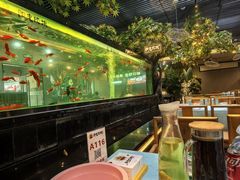 -阳光院坝小龙虾(红牌楼店)