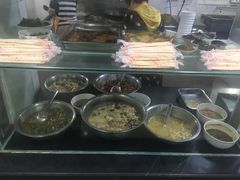 -老西白点心店