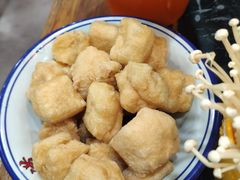 -三里屯土灶炖公鸡地锅鸡(江东店)