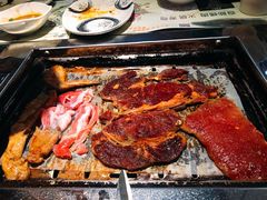 牛排肉-阪尚皇·原切牛排·烤肉火锅自助(北京路店)