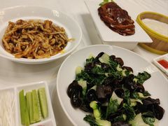 美极黑木耳-大鸭梨烤鸭(左家庄店)