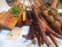 -陈员外正宗夹江烧烤(广福路店)
