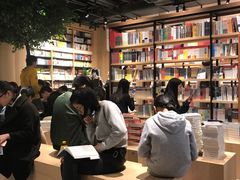 -覔书店(壹方城店)
