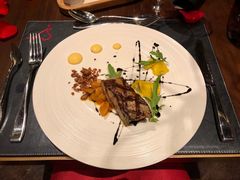 -恰餐厅及酒吧 CHAR Bar & Grill (北京丽都皇冠假日店)
