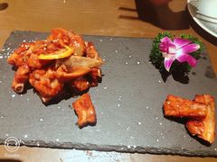 -梧桐树下(云锦世家店)