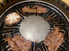 -炼火烤肉店