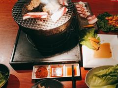 -山之屋炭火烧肉·生啤畅饮(大朗万科中央公园店)