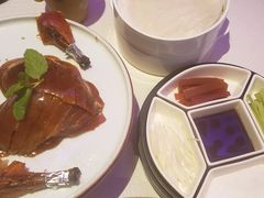 精品烤鸭-悦江(梅奔中心店)