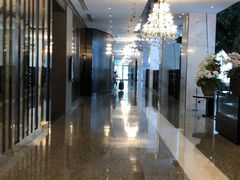 -上海虹桥西郊假日酒店