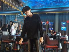 -屋有岛沉浸游戏旗舰店(中山公园店)