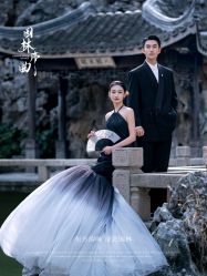 -雪中彩影婚纱摄影·微光艺术中心