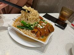 -香港新发烧腊茶餐厅(水围店)