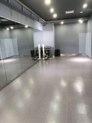 点击看大图 教室-5KM舞蹈街舞工作室
