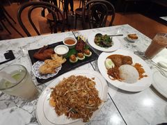 -关夫人餐厅(阳光广场店)