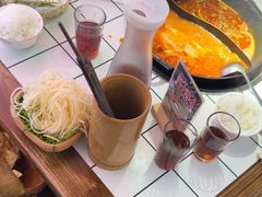 -热火朝天鲜切牛肉火锅(南强街巷店)