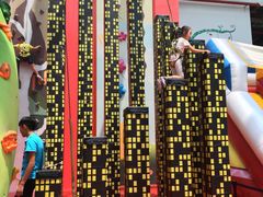 -蒙特利亲子乐园