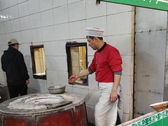 -玉龙喀什有名爱可德木烤包子