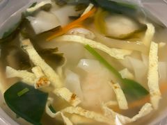 虾肉馄饨-长人馄饨铺(解放街店)