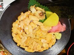 三色海胆饭-魔丼屋(日月光店)