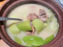 芥菜咸骨煲-晓粤·惹味粤菜(凯德乐峰广场店)