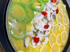 -山城外·非遗酸菜鱼(蜀都万达店)