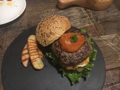 -HIGH FIVE哈福手工汉堡(桂林路店)