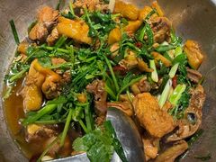 -九道菜有鸡鱼头(石鼓路店)