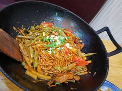 番茄牛腩焖面-金豆角砂锅焖面(安贞店)