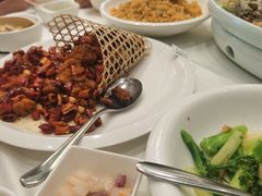 -万龙洲海鲜(大兴绿地缤纷城店)