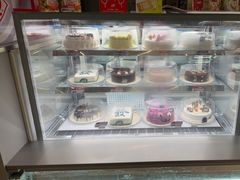 -DQ·蛋糕·冰淇淋(三亚青春颂店)
