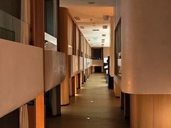 -涨巢·潮玩水疗局