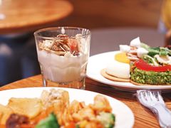 -YUMI芽米·法式烘焙·咖啡(骖鸾路店)