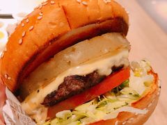 -The Habit Burger Grill 哈比特汉堡(复兴soho店)