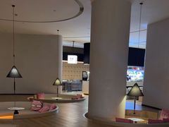 -涨巢·潮玩水疗局