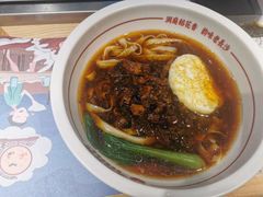 -呷佬·长沙手工米粉(金沙江路店)