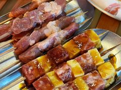 -叽叽扎扎烤肉场(生态城万达店)