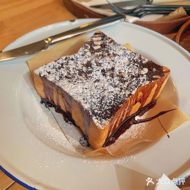 超难排队的的宝藏小店！日式复古简餐[面包]