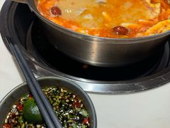 -喃喃椰·糟粕醋·椰子鸡火锅(七堡花园店)