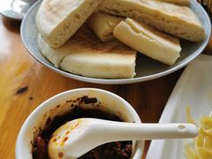 辣子锅盔-柞水乾佑红门家菜