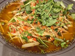 香菜牛肉-赵小犇·江湖川菜馆