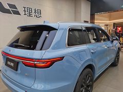 -理想汽车(世纪汇店)