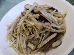 -天乐农家鱼头王(天目湖店)