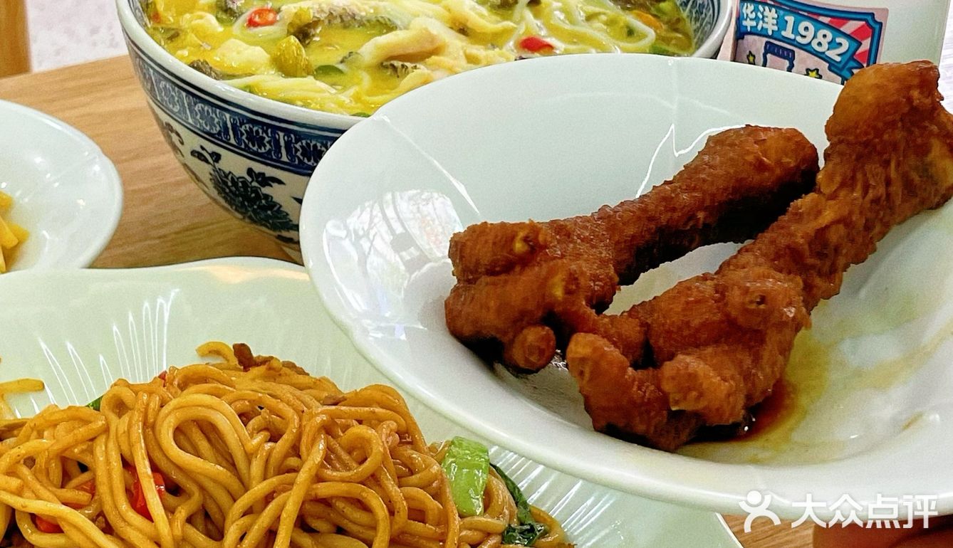 🎉🔥辣中带香的魅力江西米粉，独特魅力等你解锁😋🍲