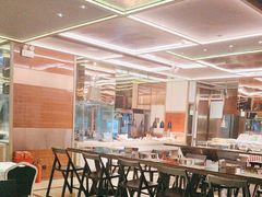 -大中华希尔顿酒店-念自助餐·嗨啤·小龙虾