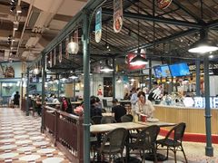 大堂-大食代美食广场(上海中心店)